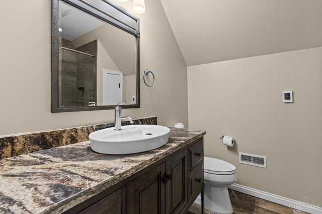 1483 St Rt 131, Milford, OH 45150