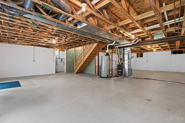 1483 St Rt 131, Milford, OH 45150