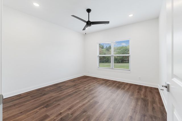 336 Turnberry Court, Mountain Home, AR 72653