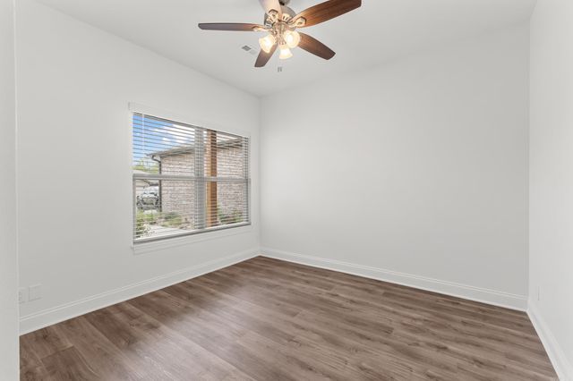 336 Turnberry Court, Mountain Home, AR 72653