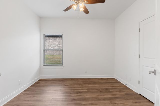 336 Turnberry Court, Mountain Home, AR 72653