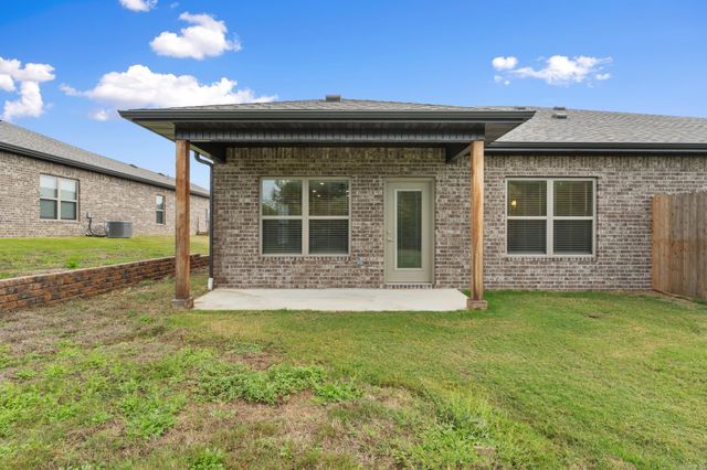 336 Turnberry Court, Mountain Home, AR 72653