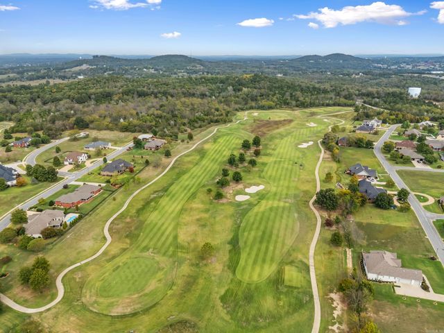 336 Turnberry Court, Mountain Home, AR 72653