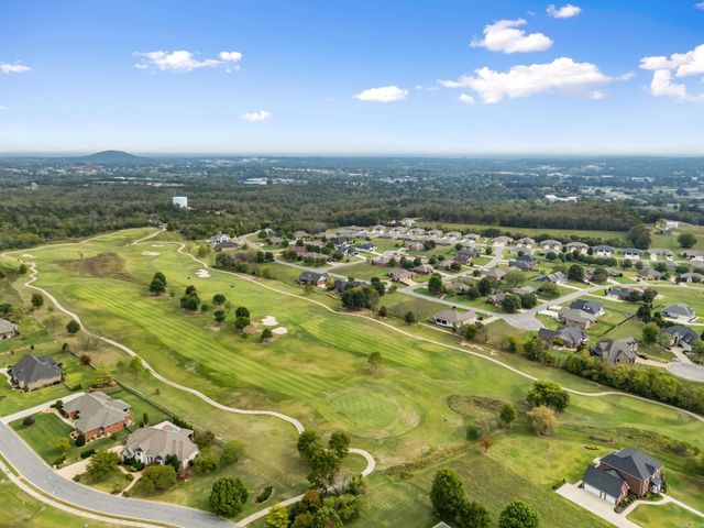 336 Turnberry Court, Mountain Home, AR 72653