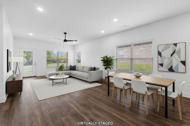 336 Turnberry Court, Mountain Home, AR 72653