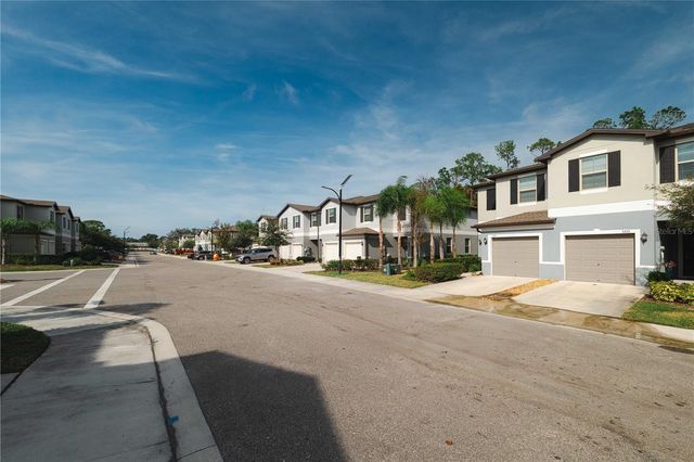 5199 FORUM BOULEVARD, Holiday, FL 34690