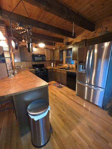 207 Wilderness Way, Blairsville, GA 30512