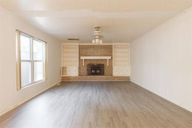 8816 Rolling Green Avenue, Oklahoma City, OK 73132