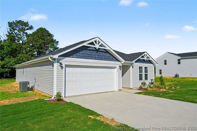 124 Baxley Drive, Dunn, NC 28334