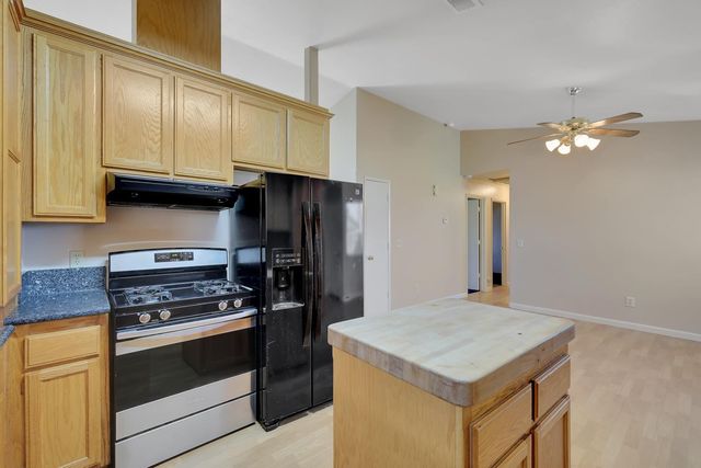 2915 Kola St, Live Oak, CA 95953