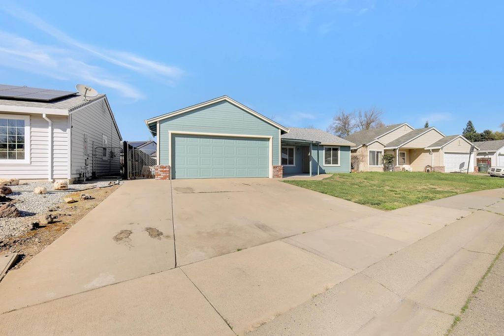 2915 Kola St, Live Oak, CA 95953