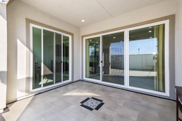 3456 Mulholland Drive, Lathrop, CA 95330