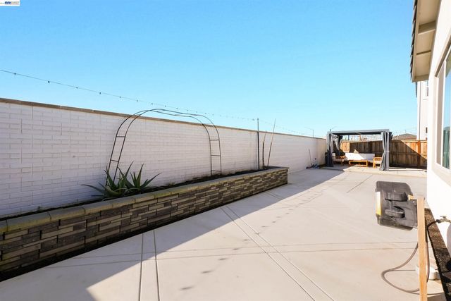 3456 Mulholland Drive, Lathrop, CA 95330