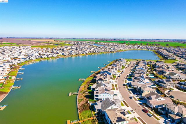 3456 Mulholland Drive, Lathrop, CA 95330