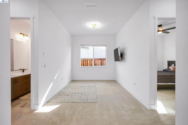 3456 Mulholland Drive, Lathrop, CA 95330