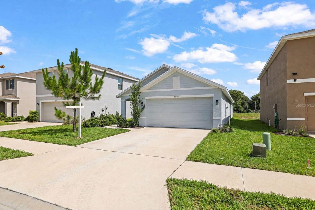 36719 SPANISH ROSE DRIVE, Dade City, FL 33525