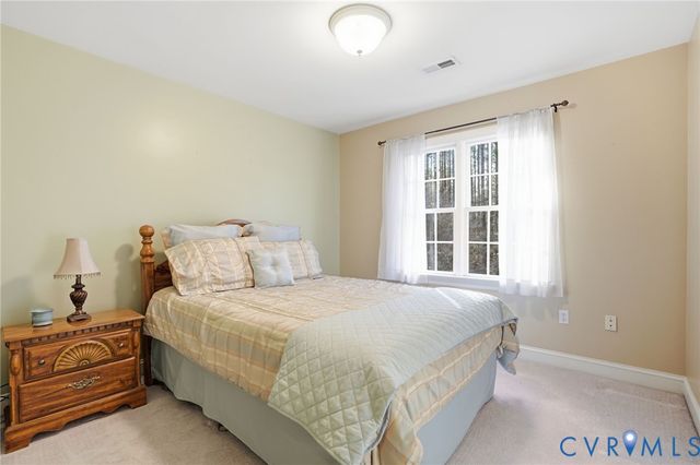 17192 Katy Ln, Beaverdam, VA 23015