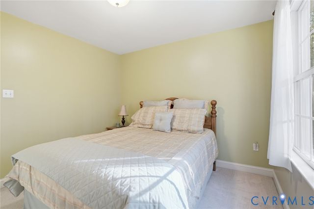 17192 Katy Ln, Beaverdam, VA 23015