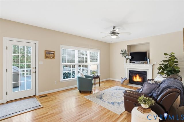 17192 Katy Ln, Beaverdam, VA 23015