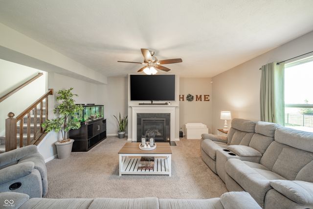 6552 Blackthorne Drive, Pendleton, IN 46064