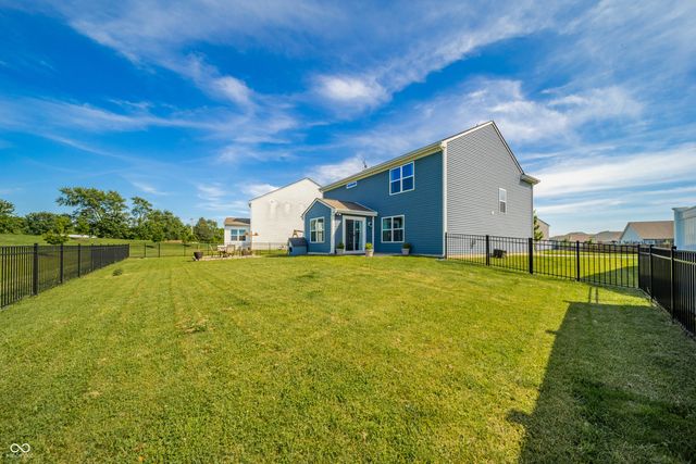 6552 Blackthorne Drive, Pendleton, IN 46064