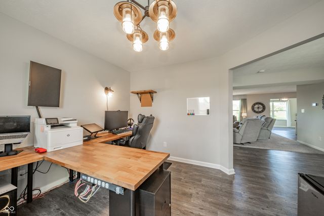 6552 Blackthorne Drive, Pendleton, IN 46064