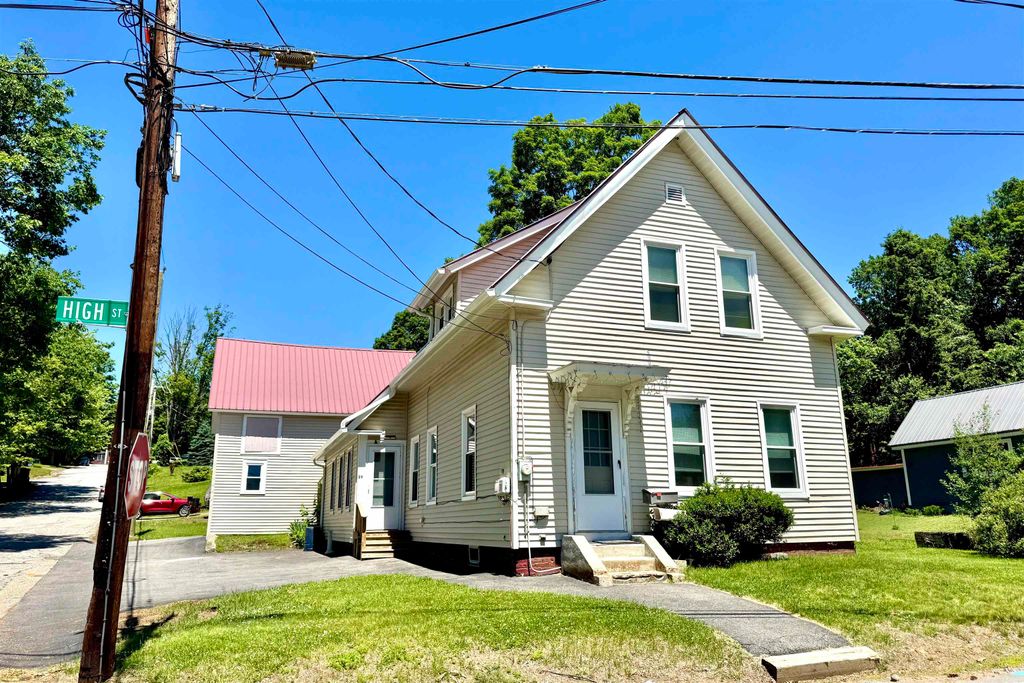 39 Chestnut Street, Tilton, NH 03276