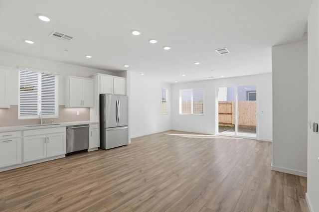 1051 Telford St, Lincoln, CA 95648