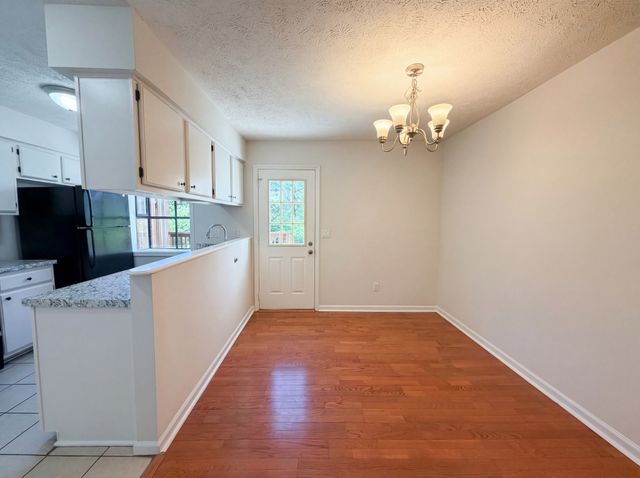 211 Thistle Ln, Hermitage, TN 37076