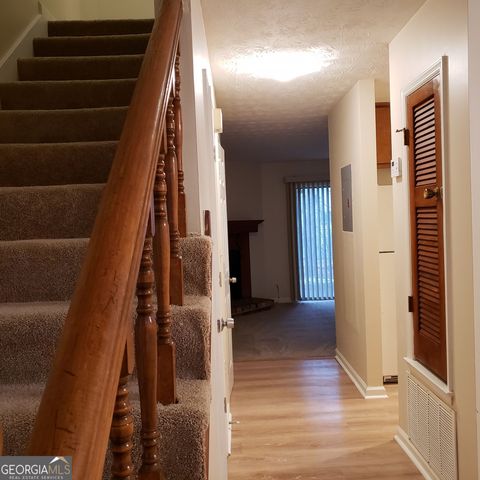5871 N Castlegate Drive A, Atlanta, GA 30349