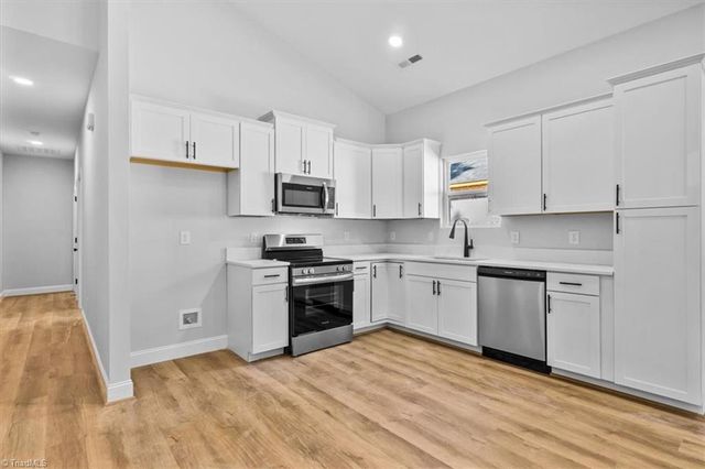 1181 Flora Avenue, Burlington, NC 27217