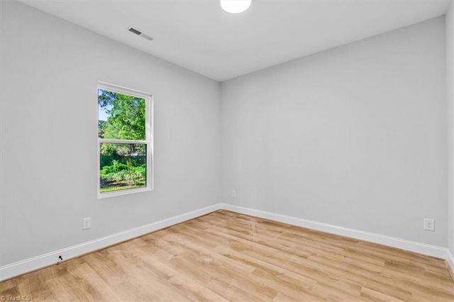 1181 Flora Avenue, Burlington, NC 27217