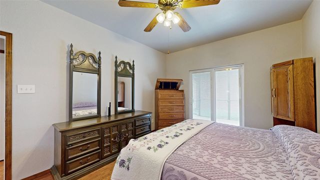 911 Azalia Drive, Lewisville, TX 75067