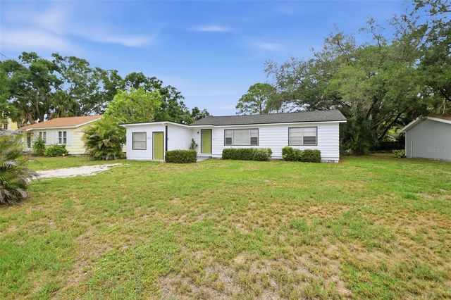 2817 HAWTHORNE STREET, Sarasota, FL 34239