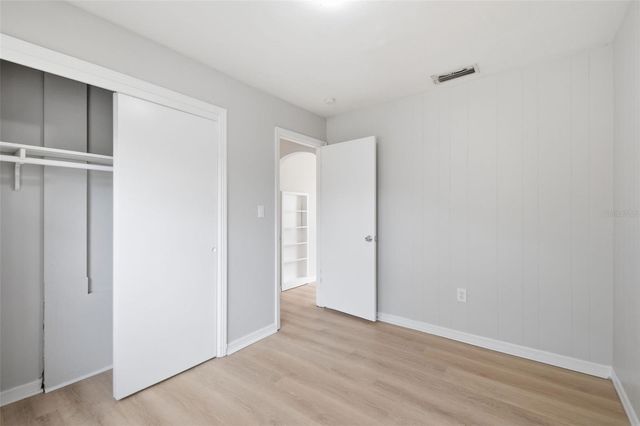2817 HAWTHORNE STREET, Sarasota, FL 34239