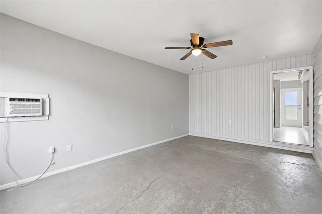 2817 HAWTHORNE STREET, Sarasota, FL 34239