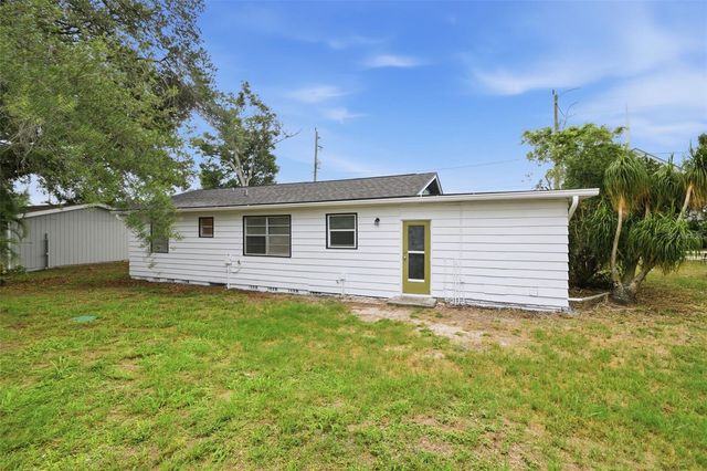 2817 HAWTHORNE STREET, Sarasota, FL 34239