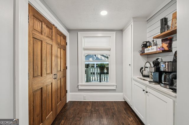 207 E Hightower Trail, Social Circle, GA 30025