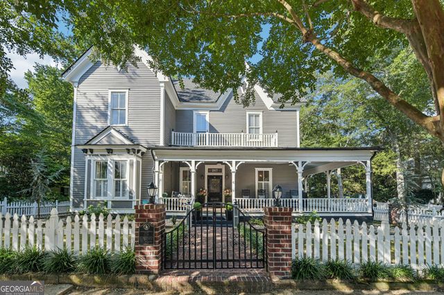 207 E Hightower Trail, Social Circle, GA 30025