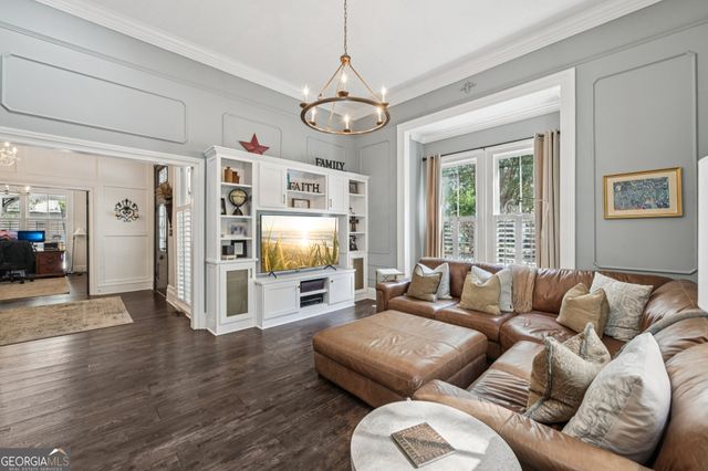 207 E Hightower Trail, Social Circle, GA 30025