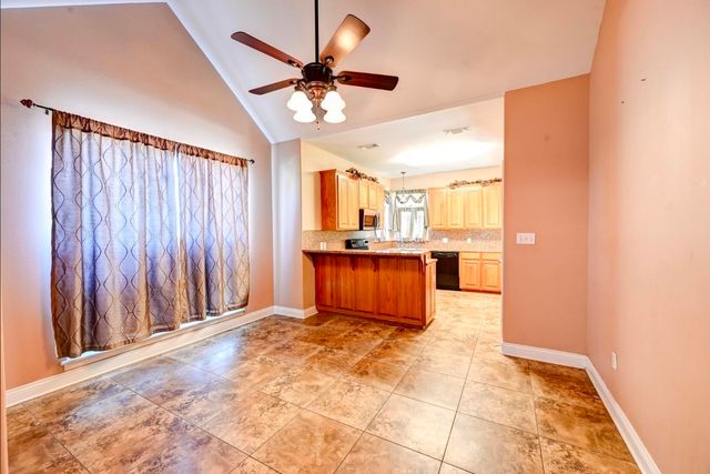 112 Lillian Dr, Plattenville, LA 70393