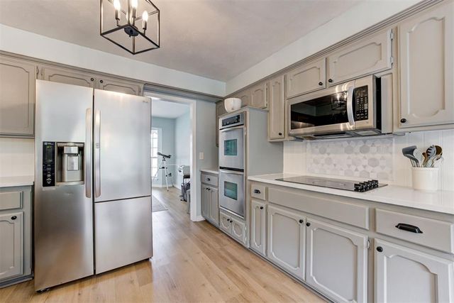 2400 NW 118th Street, Oklahoma City, OK 73120