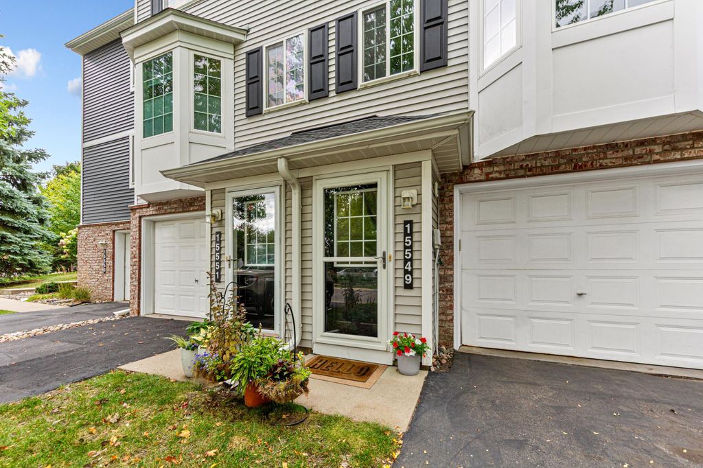 15549 Flyboat Lane 63, Apple Valley, MN 55124 — photo 4