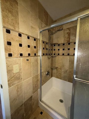 816 Summit Lake Drive, West Palm Beach, FL 33406