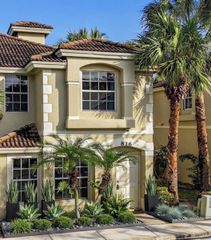 816 Summit Lake Drive, West Palm Beach, FL 33406