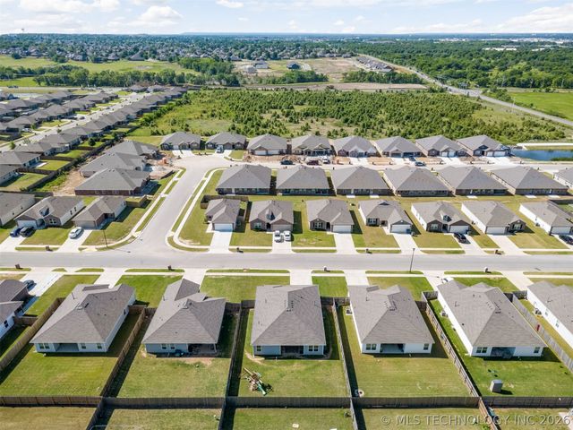 14627 E 39th Street S, Tulsa, OK 74134