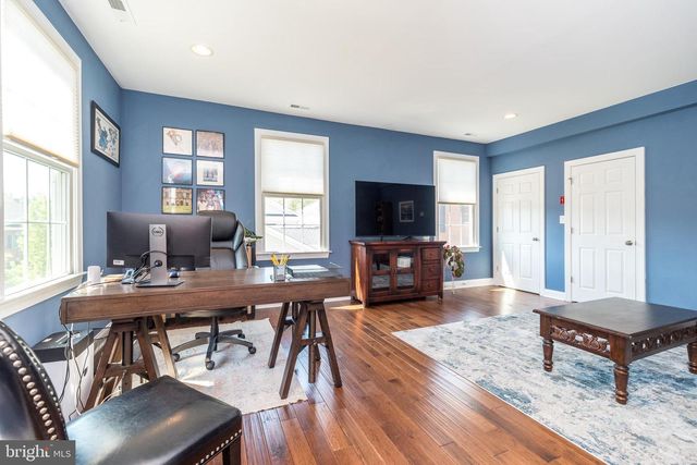 73 CREEKVIEW LN, Yardley, PA 19067
