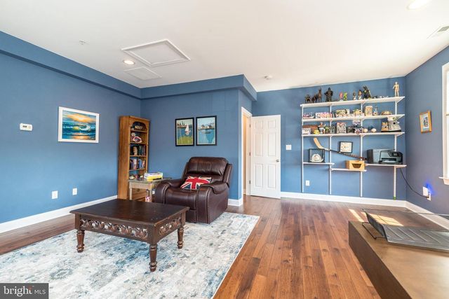 73 CREEKVIEW LN, Yardley, PA 19067