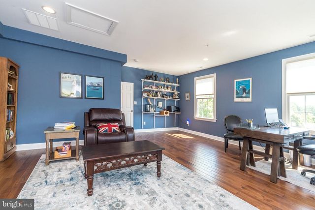 73 CREEKVIEW LN, Yardley, PA 19067