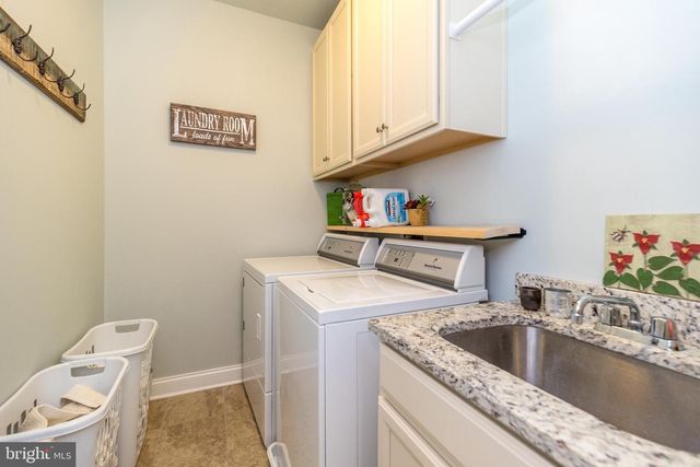73 CREEKVIEW LN, Yardley, PA 19067